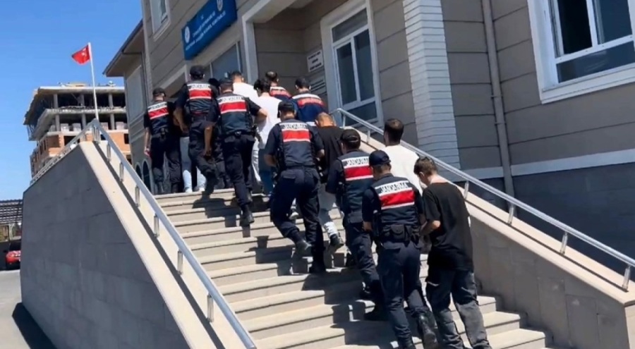 Mehmet Şimşek'in adını kullanarak 87 milyonluk vurgun!