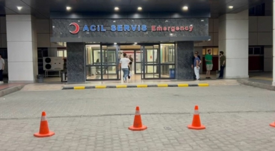 Tartıştığı kız kardeşini sokak ortasında vurdu