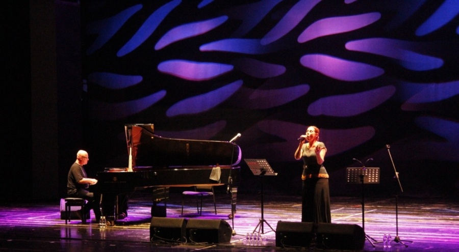 "62. Uluslararası Bursa Festivali"nde Burçin Büke, Güvenç Dağüstün ve Zuhal Olcay rüzgarı!