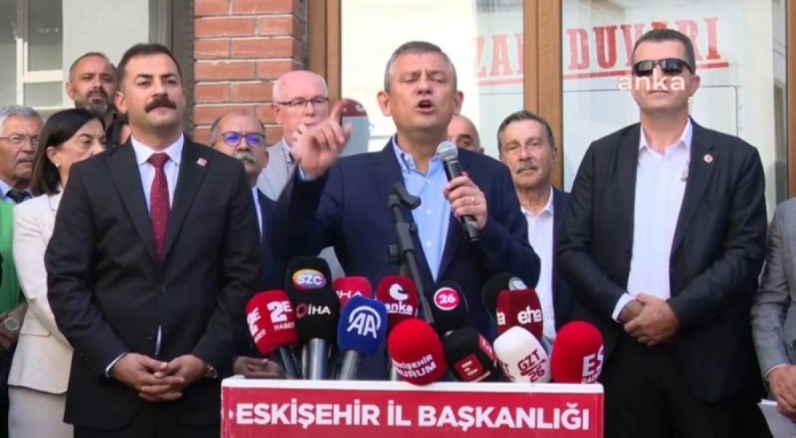 Özgür Özel: Şimdi yaşanan mali darbe girişimidir