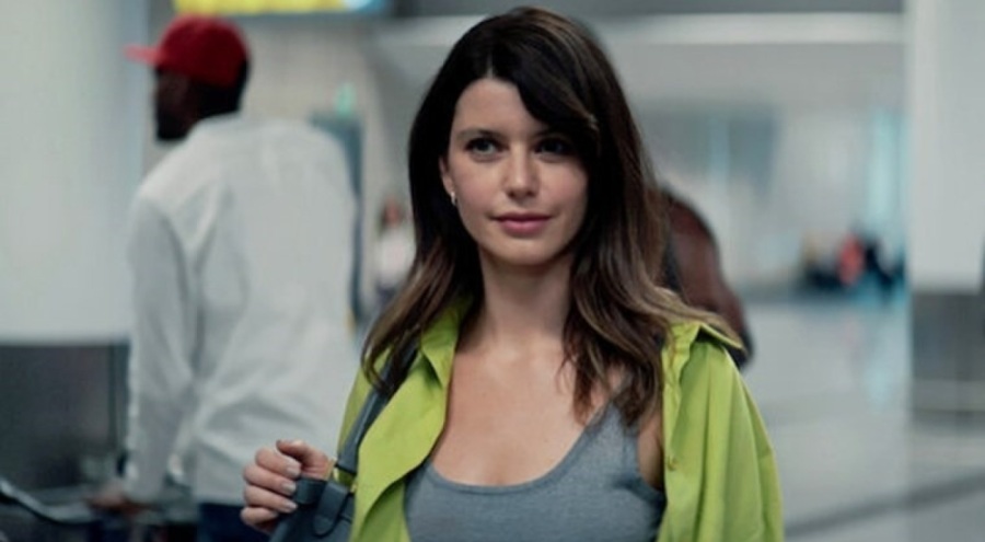 Beren Saat yeni projeyle dönüyor!