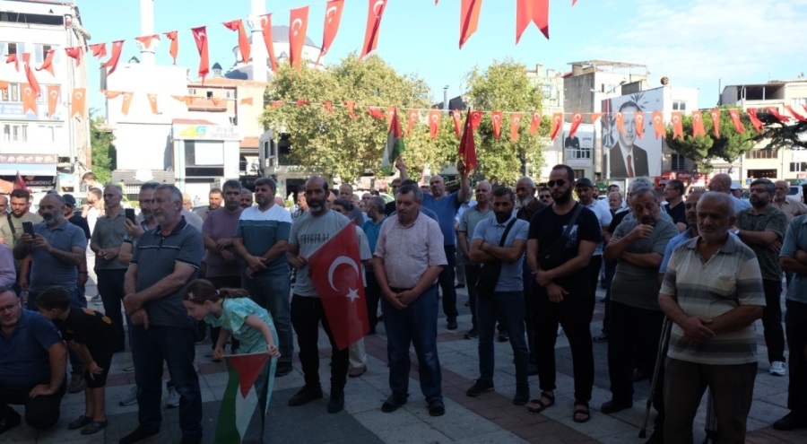 Bursa Orhangazi'de İsmail Heniyye için gıyabi cenaze namazı kılındı