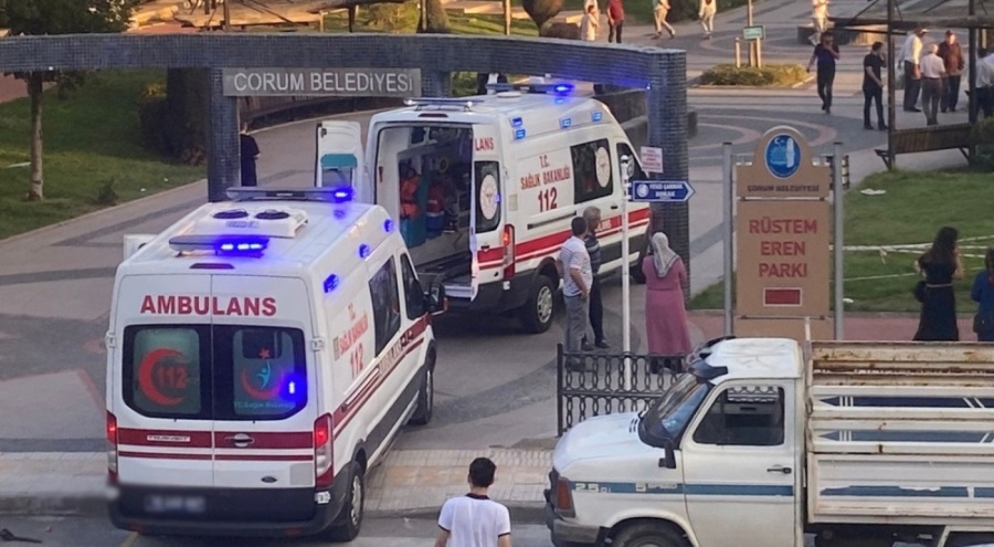 Pompalı tüfekli saldırı: Ölü ve yaralı var