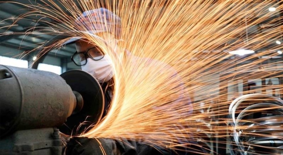 İmalat PMI üst üste beşinci ayda gerilemeyi sürdürdü