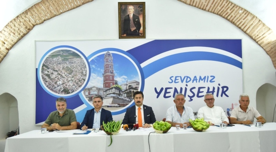 Yenişehir'de biber fiyatlarına dair toplantı yapıldı
