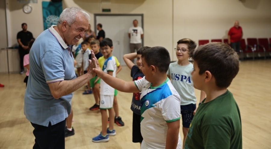 Şadi Başkan, çocuklarla spor yaptı
