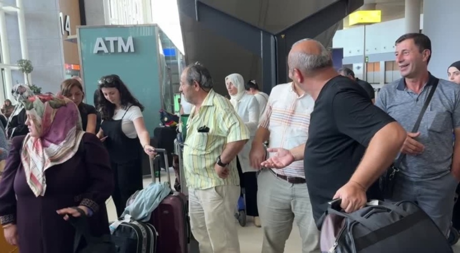 Trabzon-Bursa seferini yapan uçak İstanbul Havalimanı'na acil iniş yaptı