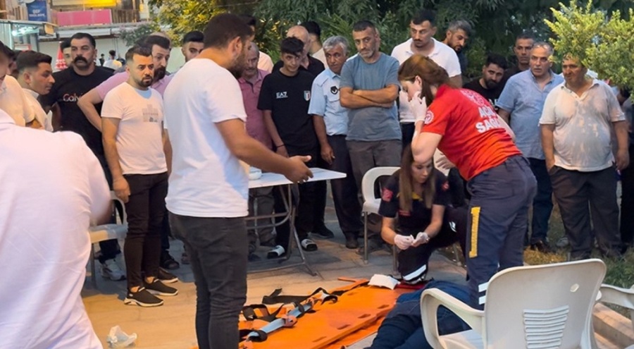 Sokak ortasında silahlı saldırıya uğrayan adam can verdi