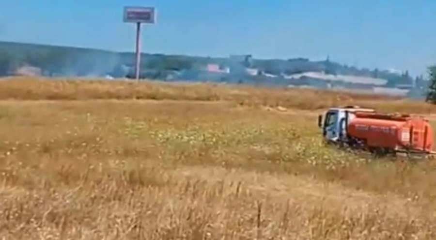 Bursa'da faciaya kıl payı! Taraftar grubunun attığı torpil yangın çıkardı