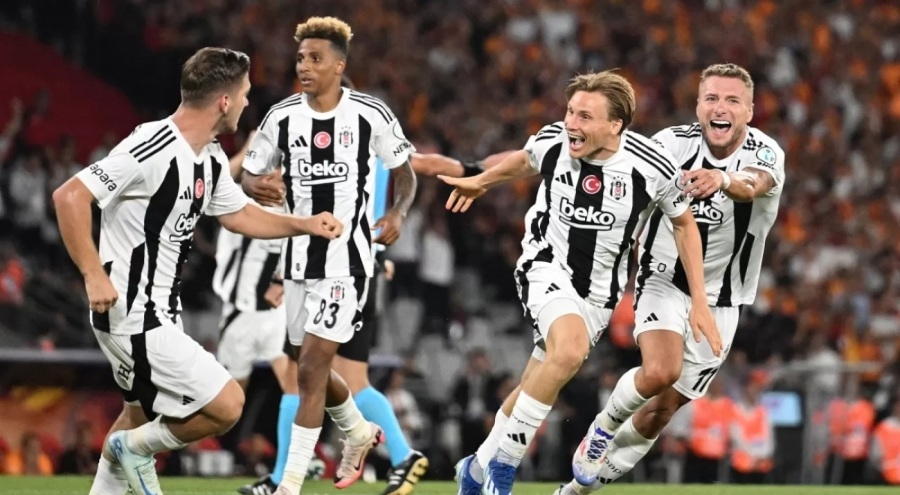 Beşiktaş, Süper Kupa'yı 3. kez kazandı