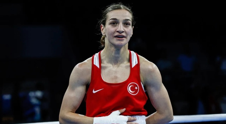 Buse Naz Çakıroğlu yarı finalde!