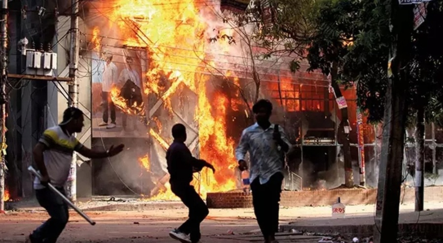 Bangladeş'te hükümet karşıtı protestolar can aldı