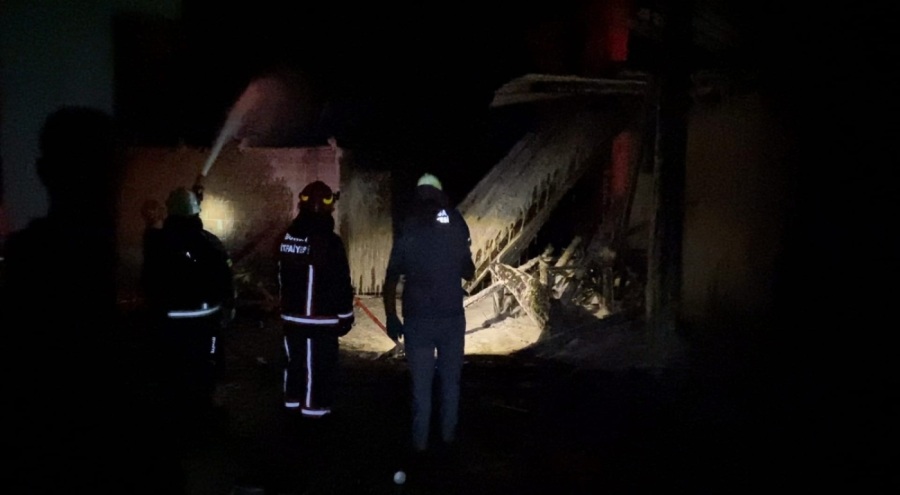 Bursa'da pes dedirten olay! İtfaiye ekiplerine saldırı