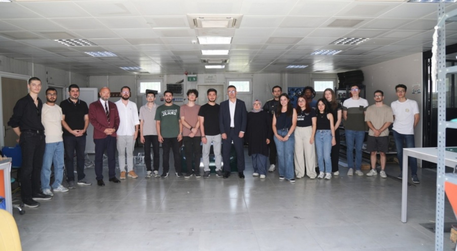 Bursa Teknik Üniversitesi öğrencileri elektrikli araç yarışları'na hazırlanıyor