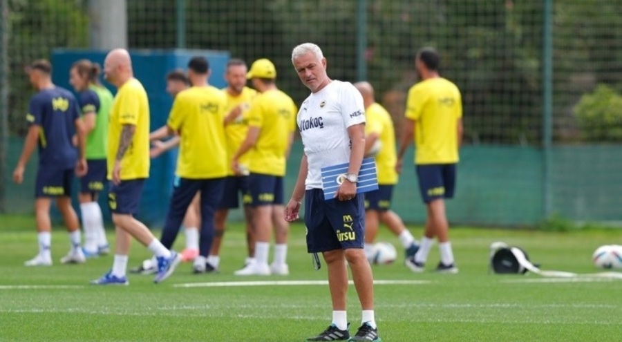 Fenerbahçe, Lille maçının kamp kadrosunu açıkladı!