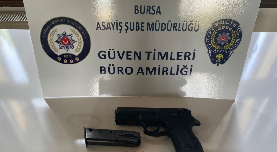 Bursa'da seyyar satıcılar arasında silahlı kavga