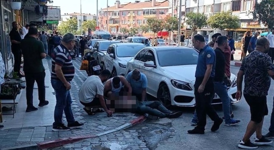 İş yerinin önünde silahlı saldırıya uğrayan çiçekçi hayatını kaybetti