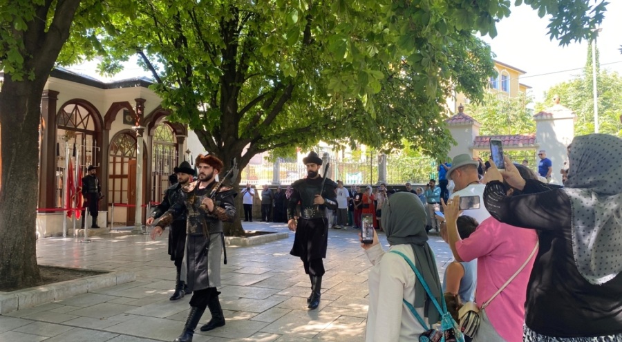 Bursa'yı 'engelsiz turizm'le keşfediyorlar