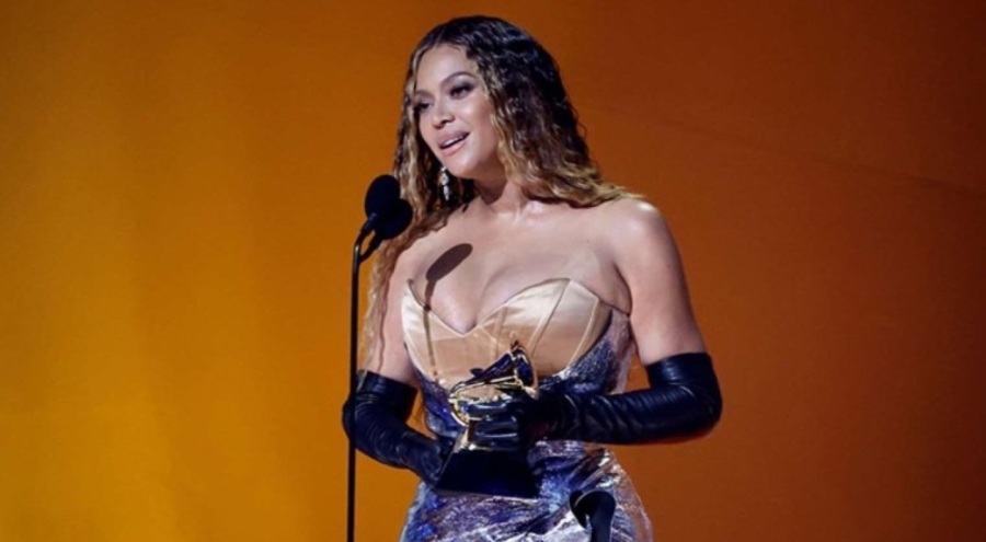 Beyonce'den Kamala Harris'e rekor bağış!