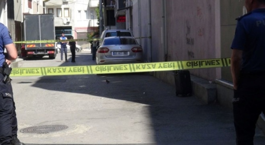 İzmit sokaklarında bomba paniği yaşandı