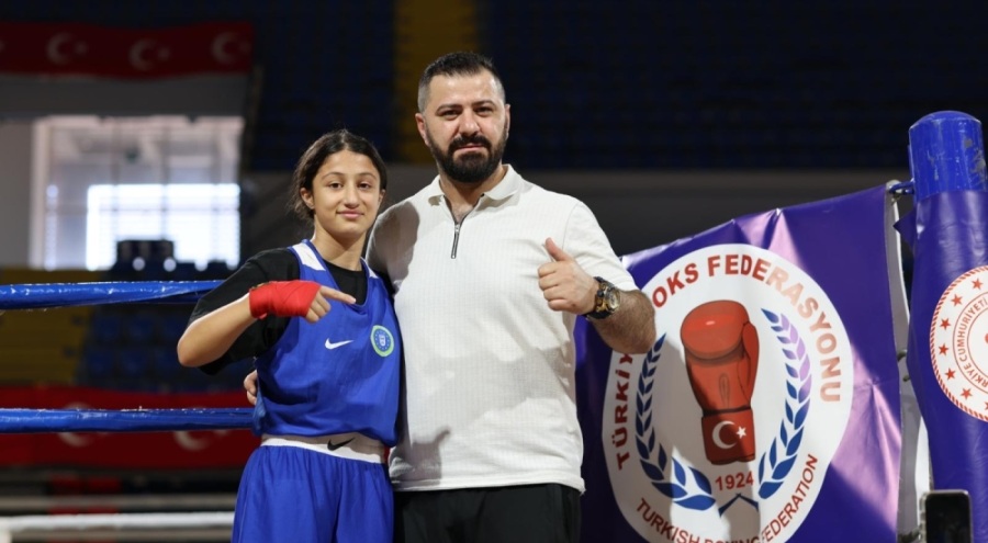 Büyükşehirli boksör Sudem Temuçin Avrupa üçüncüsü oldu