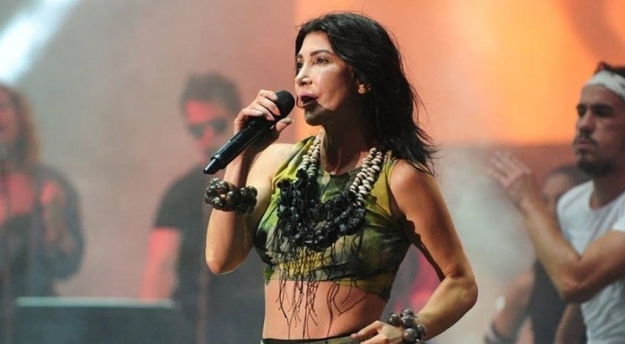 Hande Yener'den 'çıplaklık' tepkisi