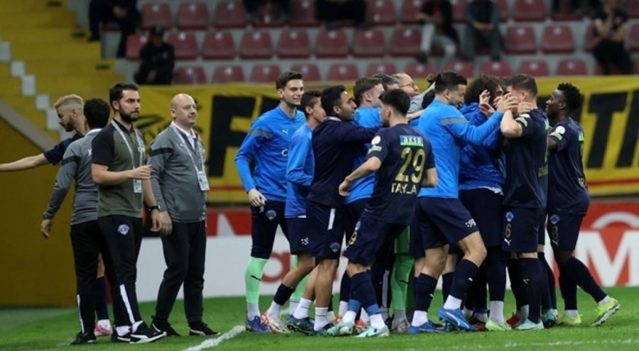 Kasımpaşa, TÜMOSAN Konyaspor'u ağırlayacak