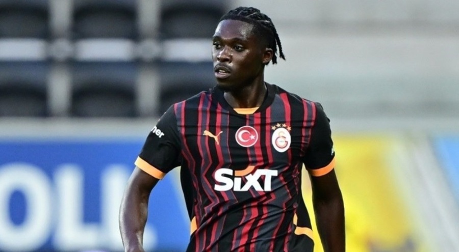 Derrick Köhn'ün menajerinden flaş açıklama!