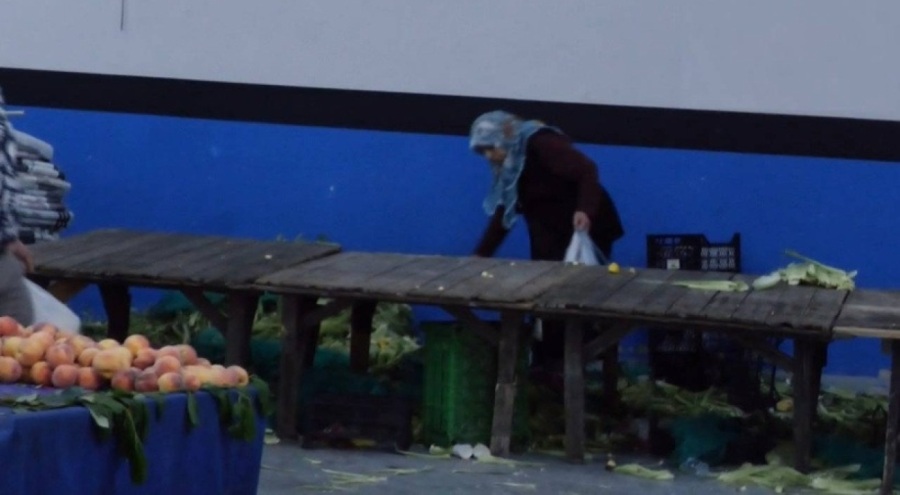 Üretici de tüketici de isyan etti! "Biz açız aç! Ayakta durmak yaşamaksa, yaşıyoruz"