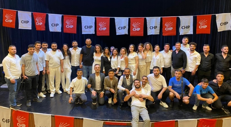 CHP Yıldırım İlçe Gençlik Kolları'nda Buket Altay dönemi