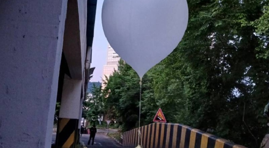 Kuzey Kore, Güney Kore'ye yine çöp balonu gönderdi