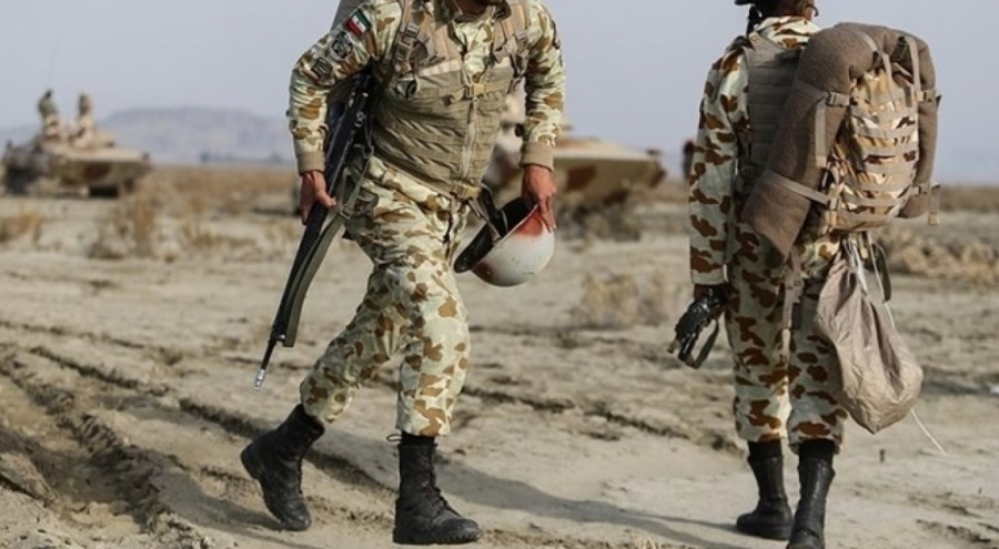 İran'dan Irak sınırında askeri tatbikat