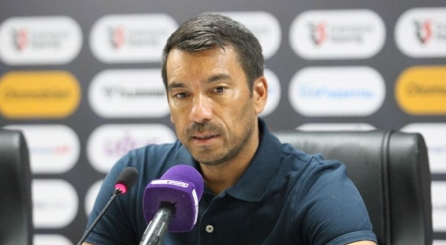 Van Bronckhorst'tan Paulista'nın sakatlığıyla ilgili açıklama geldi