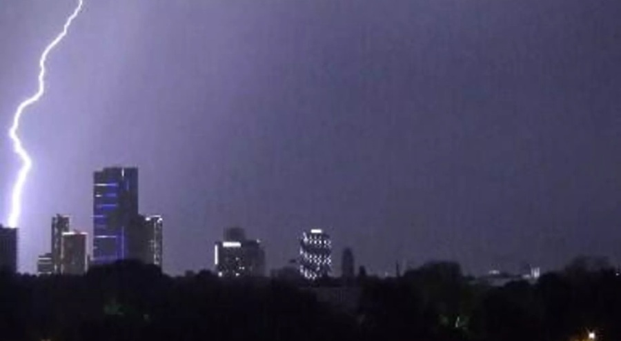 Çin'de yıldırım düştü: 6 kişi hayatını kaybetti