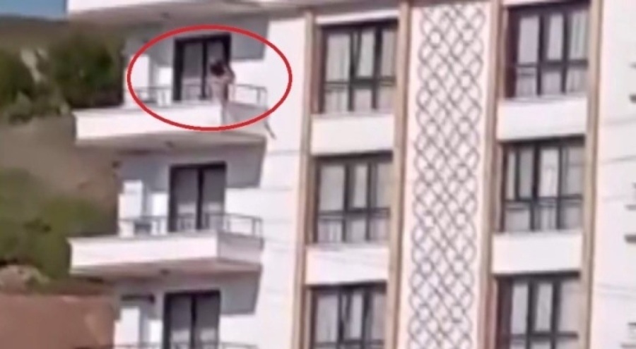 Sosyal medyadan veda etmiş! 4. kattan atlayan doktor yaşamını yitirdi