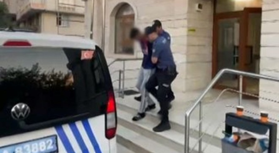 Çocuklara uyuşturucu satan zanlıya suçüstü!