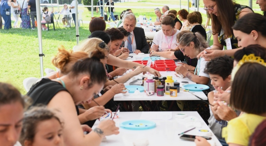 Osmangazi'de Bursa Kadın ve Yaşam Forumu düzenledi