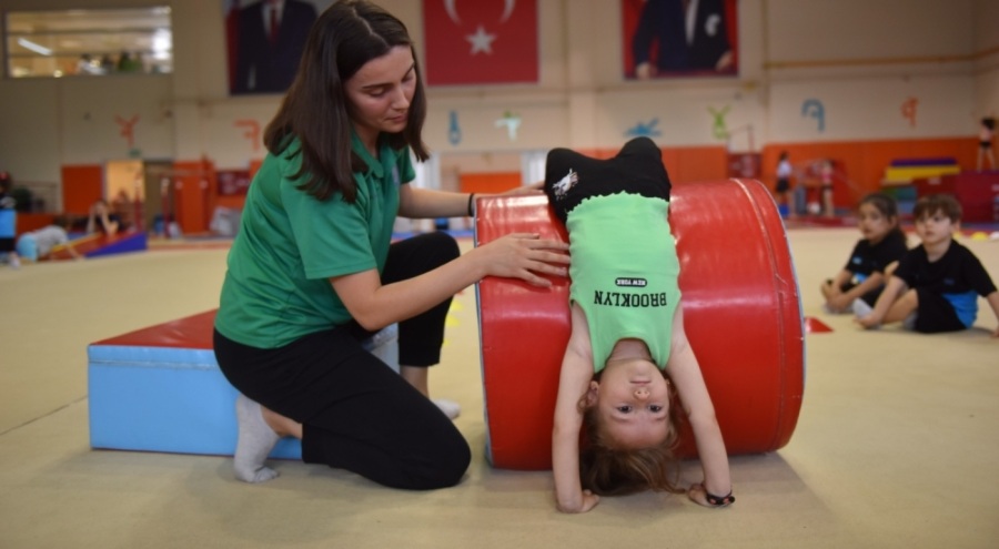 Yıldırımlı miniklere cimnastik eğitimi verildi