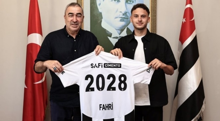 Beşiktaş'tan Fahri Kerem Ay'a yeni sözleşme