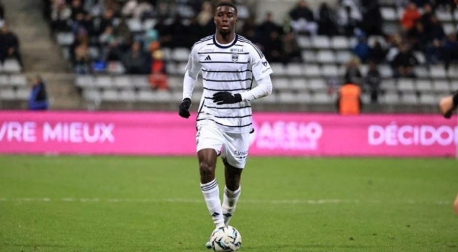 Göztepe, savunmaya takviye yapacak