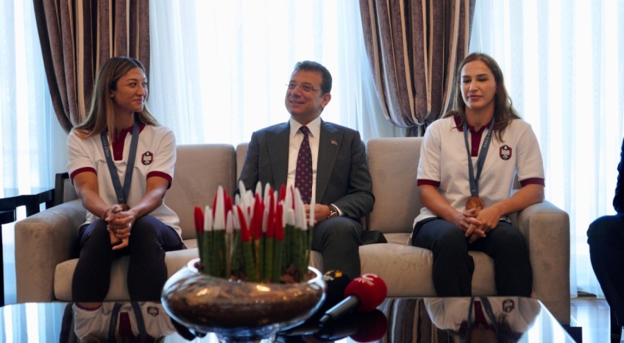 Ekrem İmamoğlu: Paris eleştirileri iyi niyetli değil