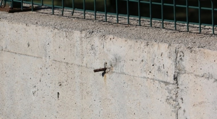 İnşaat demiri 11 yaşındaki Gürkan'ın göğsüne saplandı