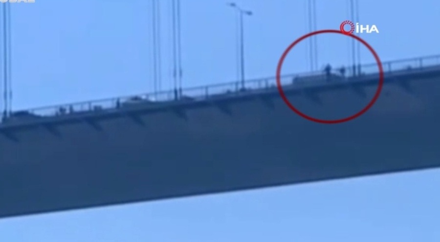 15 Temmuz Şehitler Köprüsü'nde intihar girişimi anları