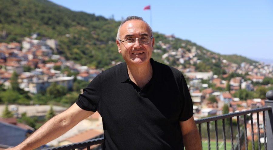 Sunay Akın Bursa'nın müzelerini gezdi