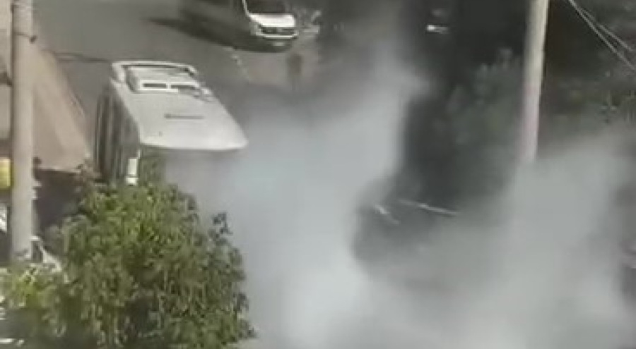 Halk otobüsünde yangın!