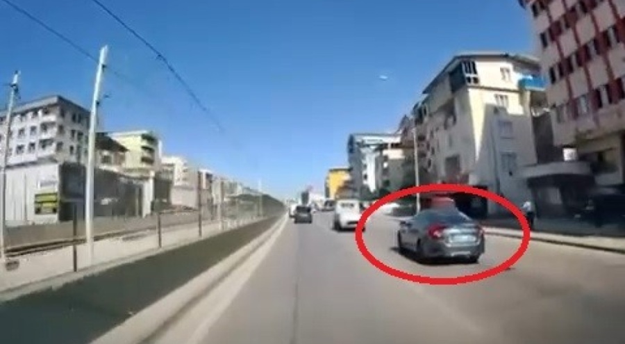 Bursa'da makas atarken kaza yaptı!