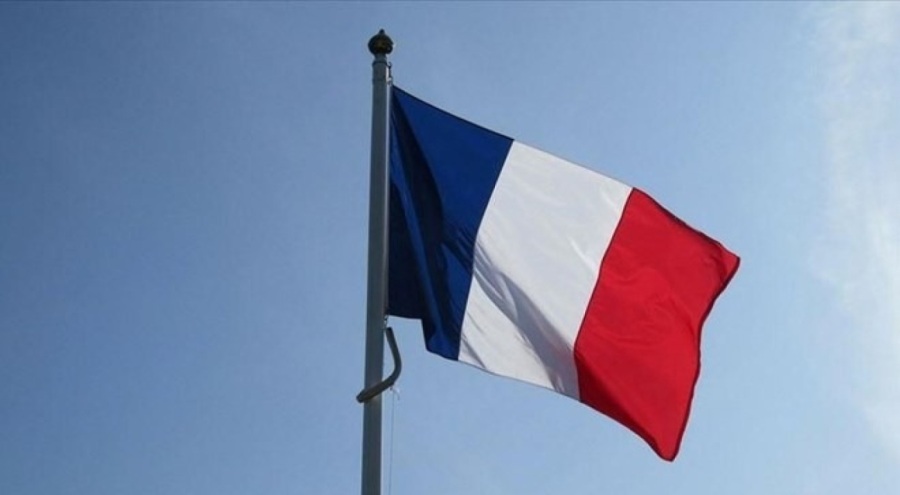 Fransa'da yeni başbakanın atanması 23 Ağustos sonrasına kaldı