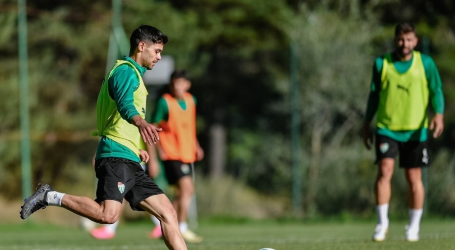 Bursaspor'da hazırlıklar hız kesmiyor