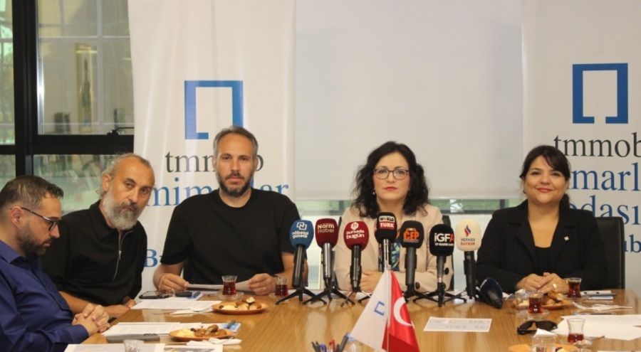 Mimarlar Odası Bursa Şubesi'nden çağrı: Bir an önce gerekli adımlar atılmalıdır!