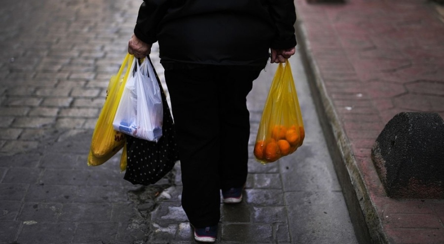 Sosyal yardımlarla geçinen hanelerin sayısı 3,7 milyona vardı